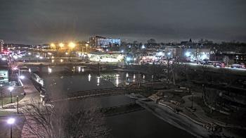 Weather camera view of City of Elgin.