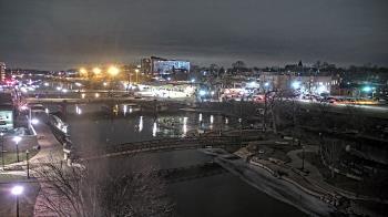 Weather camera view of City of Elgin.