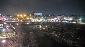 Weather camera view of City of Elgin.