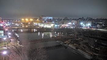 Weather camera view of City of Elgin.