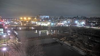 Weather camera view of City of Elgin.