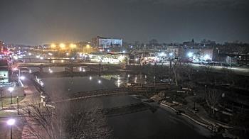 Weather camera view of City of Elgin.