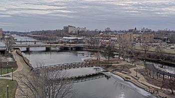 Weather camera view of City of Elgin.