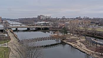 Weather camera view of City of Elgin.