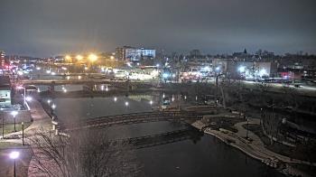 Weather camera view of City of Elgin.