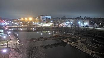 Weather camera view of City of Elgin.