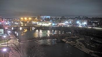 Weather camera view of City of Elgin.