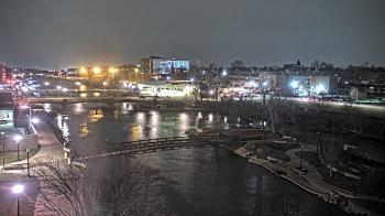 Weather camera view of City of Elgin.