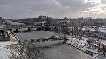 Weather camera view of City of Elgin.