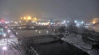 Weather camera view of City of Elgin.