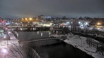 Weather camera view of City of Elgin.