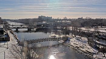 Weather camera view of City of Elgin.