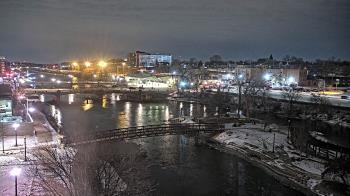 Weather camera view of City of Elgin.