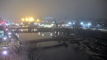 Weather camera view of City of Elgin.