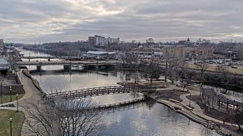 Weather camera view of City of Elgin.