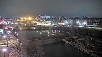 Weather camera view of City of Elgin.