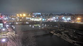 Weather camera view of City of Elgin.