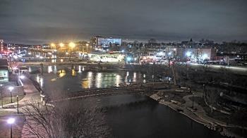 Weather camera view of City of Elgin.