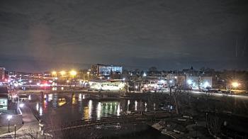 Weather camera view of City of Elgin.