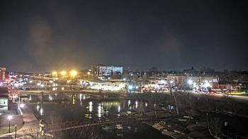 Weather camera view of City of Elgin.