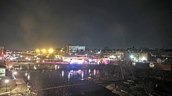 Weather camera view of City of Elgin.