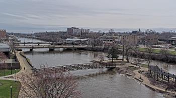 Weather camera view of City of Elgin.