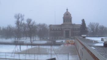 Weather camera view of Ellendale HS.