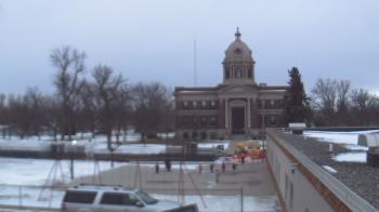 Weather camera view of Ellendale HS.