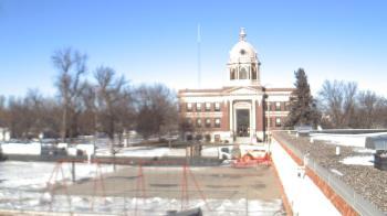 Weather camera view of Ellendale HS.