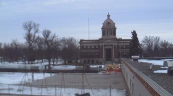 Weather camera view of Ellendale HS.