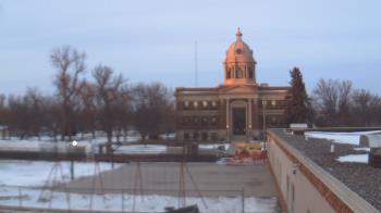 Weather camera view of Ellendale HS.