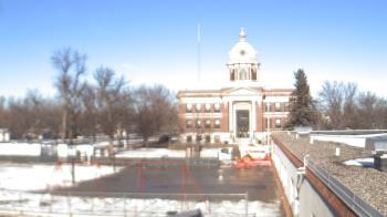 Weather camera view of Ellendale HS.