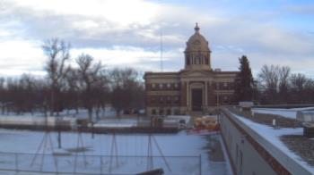 Weather camera view of Ellendale HS.