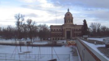 Weather camera view of Ellendale HS.