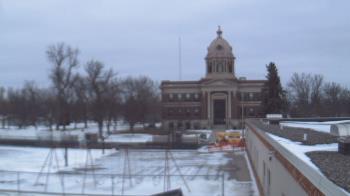 Weather camera view of Ellendale HS.