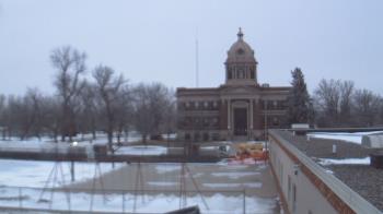 Weather camera view of Ellendale HS.