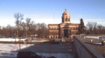 Weather camera view of Ellendale HS.