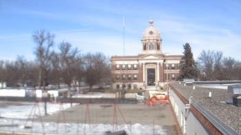 Weather camera view of Ellendale HS.