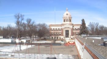 Weather camera view of Ellendale HS.