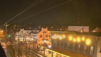Weather camera view of Elizabethtown Public Library.