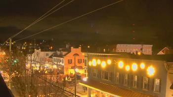 Weather camera view of Elizabethtown Public Library.