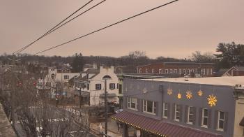 Weather camera view of Elizabethtown Public Library.