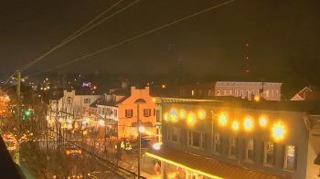 Weather camera view of Elizabethtown Public Library.