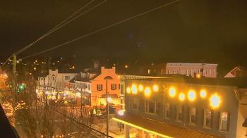 Weather camera view of Elizabethtown Public Library.