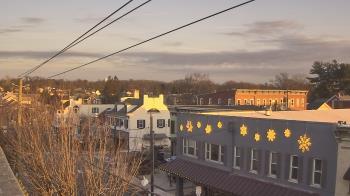 Weather camera view of Elizabethtown Public Library.