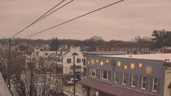 Weather camera view of Elizabethtown Public Library.