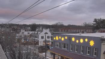 Weather camera view of Elizabethtown Public Library.