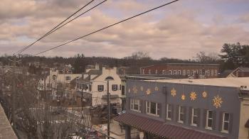 Weather camera view of Elizabethtown Public Library.
