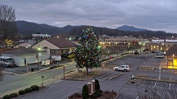 Weather camera view of Erwin Town Hall.