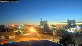 Weather camera view of Follett ISD.